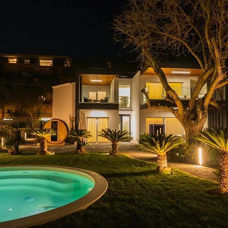 Couette-café Luxury La Riserva Dannunziana 4*