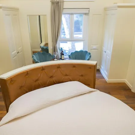 Luxury La Riserva Dannunziana بيسكارا