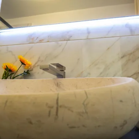 Luxury La Riserva Dannunziana Bed & Breakfast